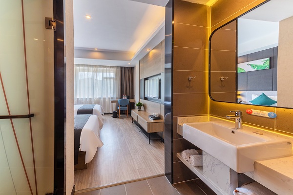 2C3A4469-HDR.jpg